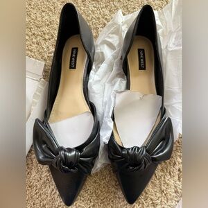 Nine West Black Bow Flats size 9.5M